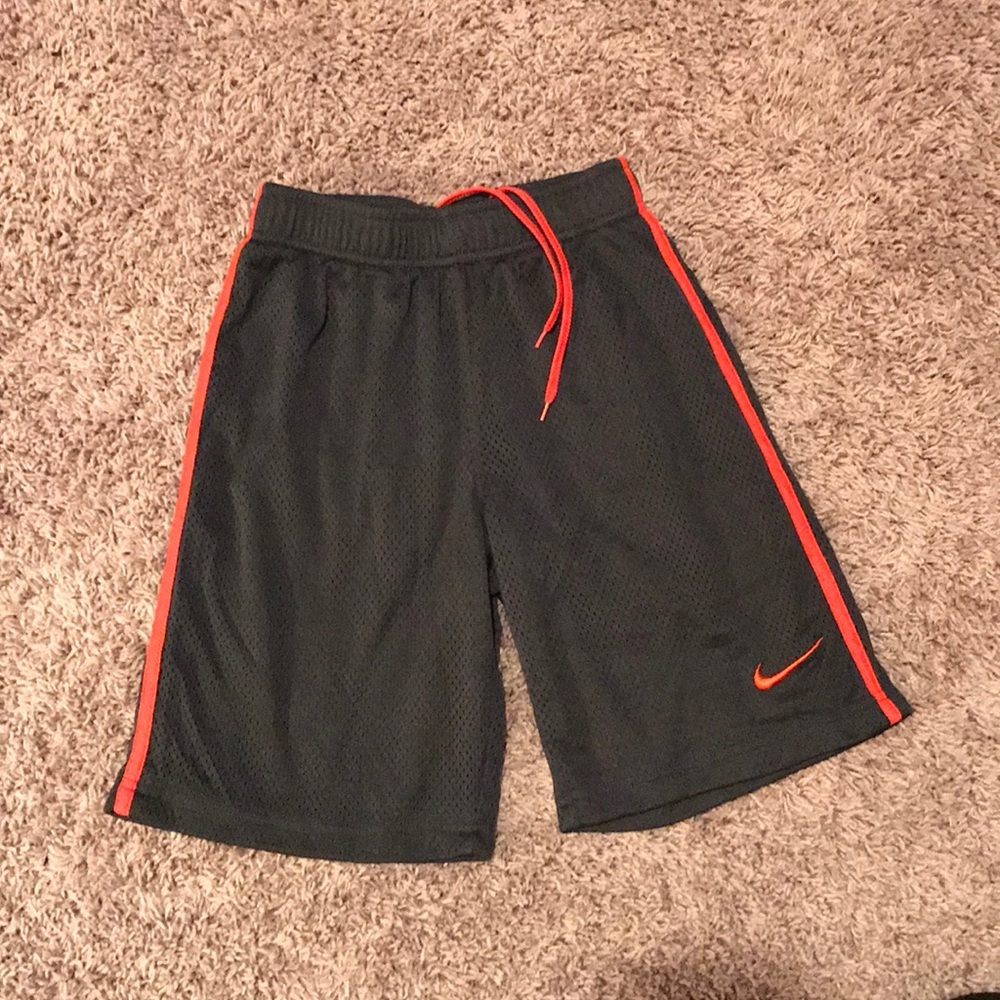 Nike youth shorts